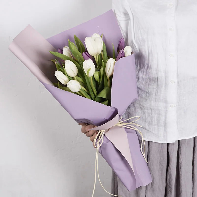 
100% waterproof 58*58CM Flower Mini bouquet wrapper Korean style 2 colors two sides paper 