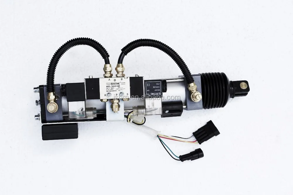 Цилиндр двери автобуса