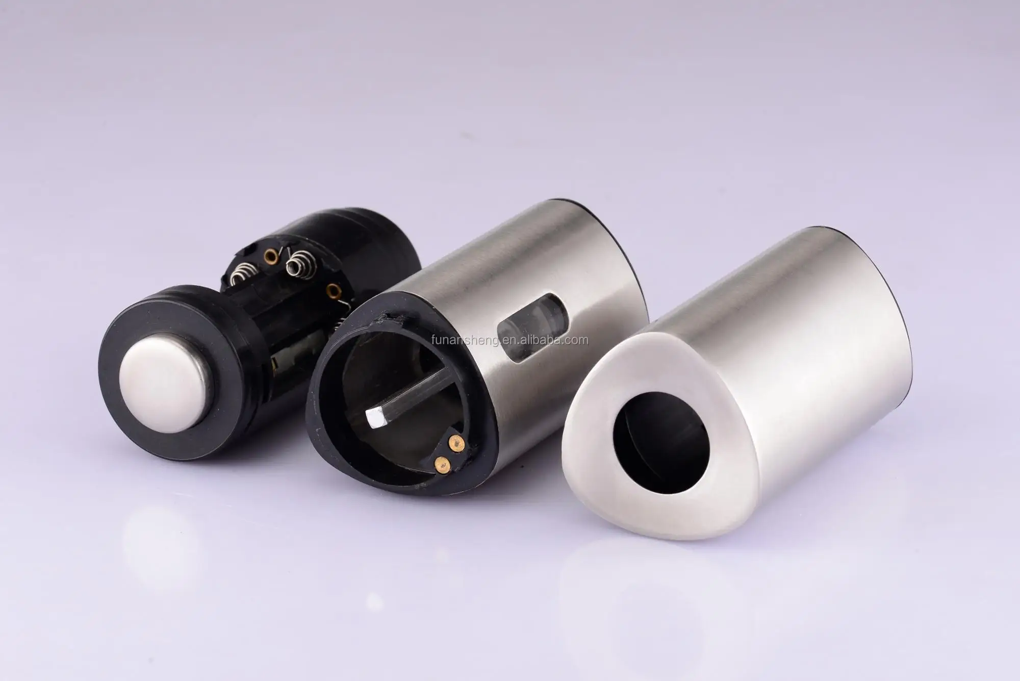 Электрическая мельница для соли и перца из нержавеющей стали/Треугольная форма призмы/мельница для соли и перца