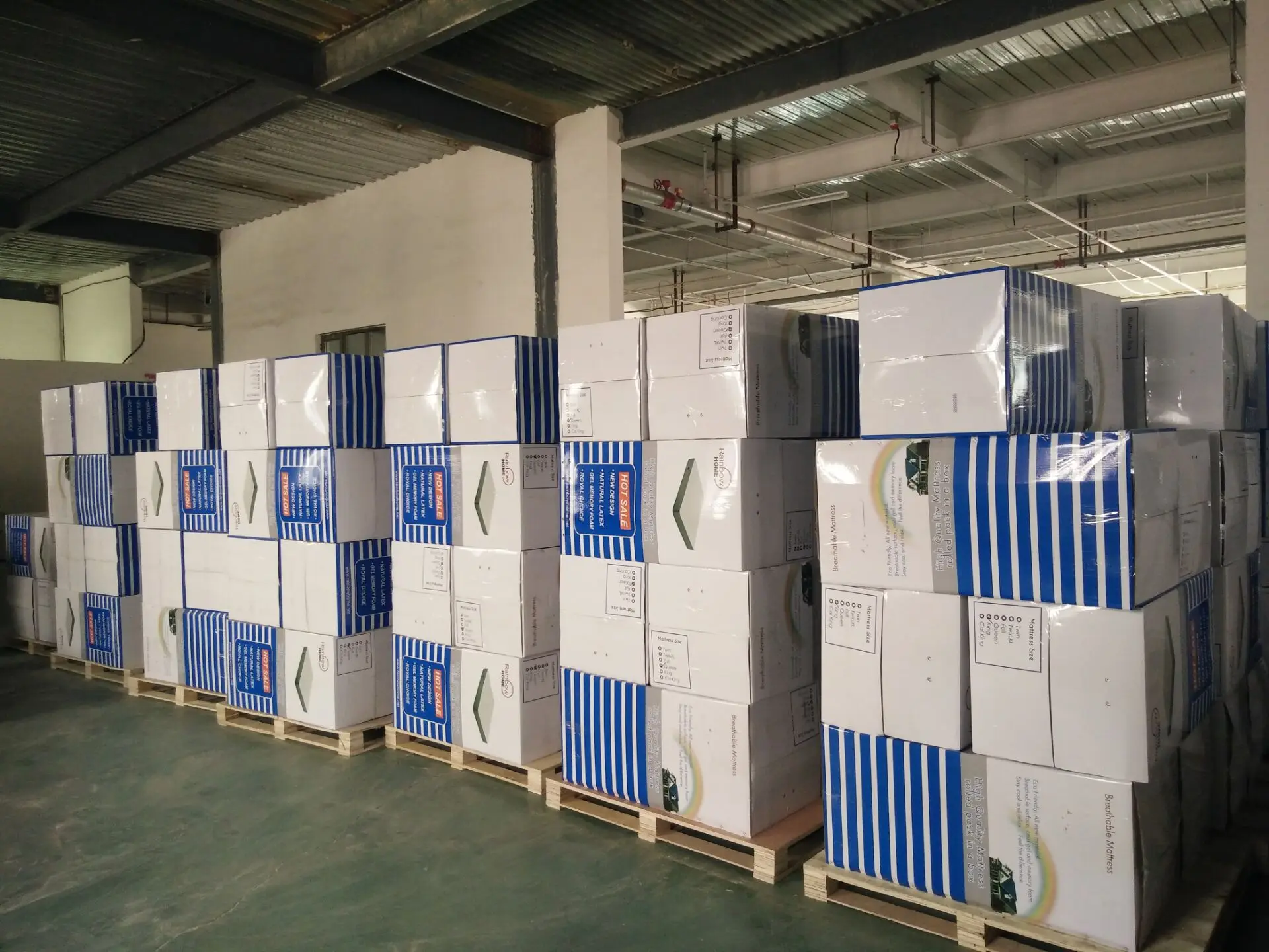 Mattress in a box Latex Foam Memory Foam Multi-Layered Visco Foam Roll Up Roll Pack Vacuum packed Comfortable Mattress Factory