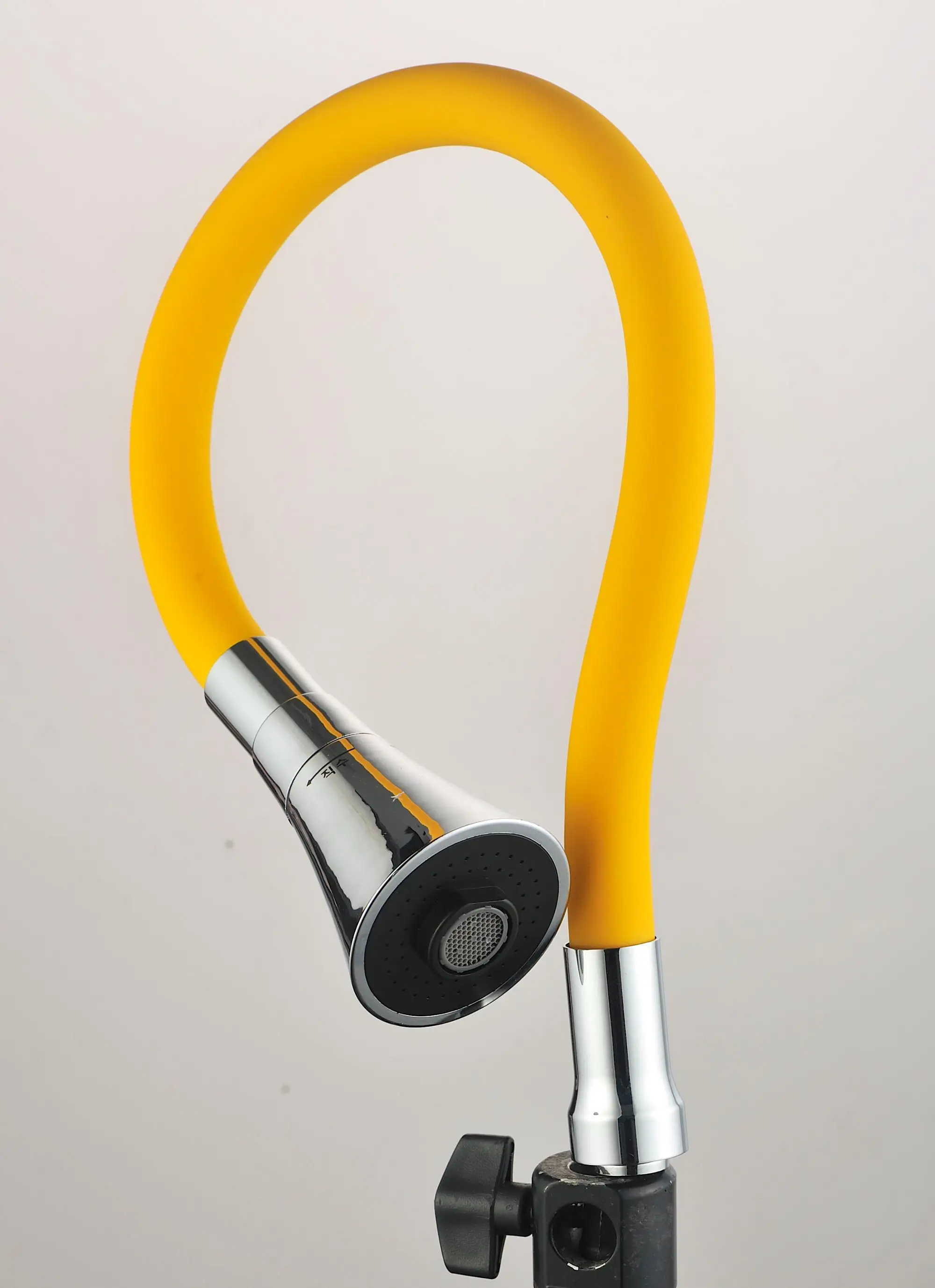 Color customization 360 degree rotatable pvc flexible water drain hose pipe  for kitchen faucet