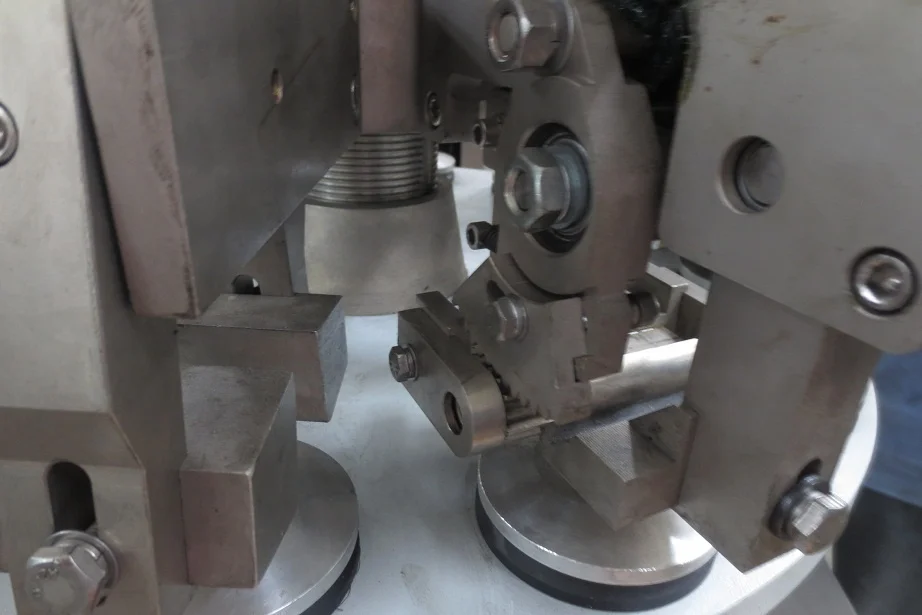 Top quality aluminum plastic laminated soft tube automatic cream filling machine