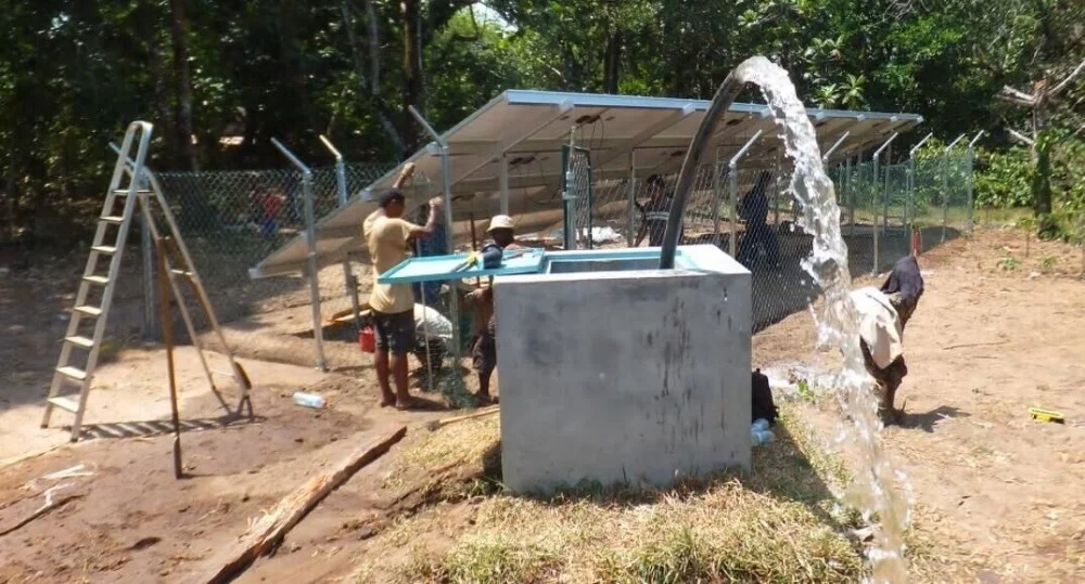 JINTAI 2 years warranty 2hp 100 meter head solar submersible water pump system