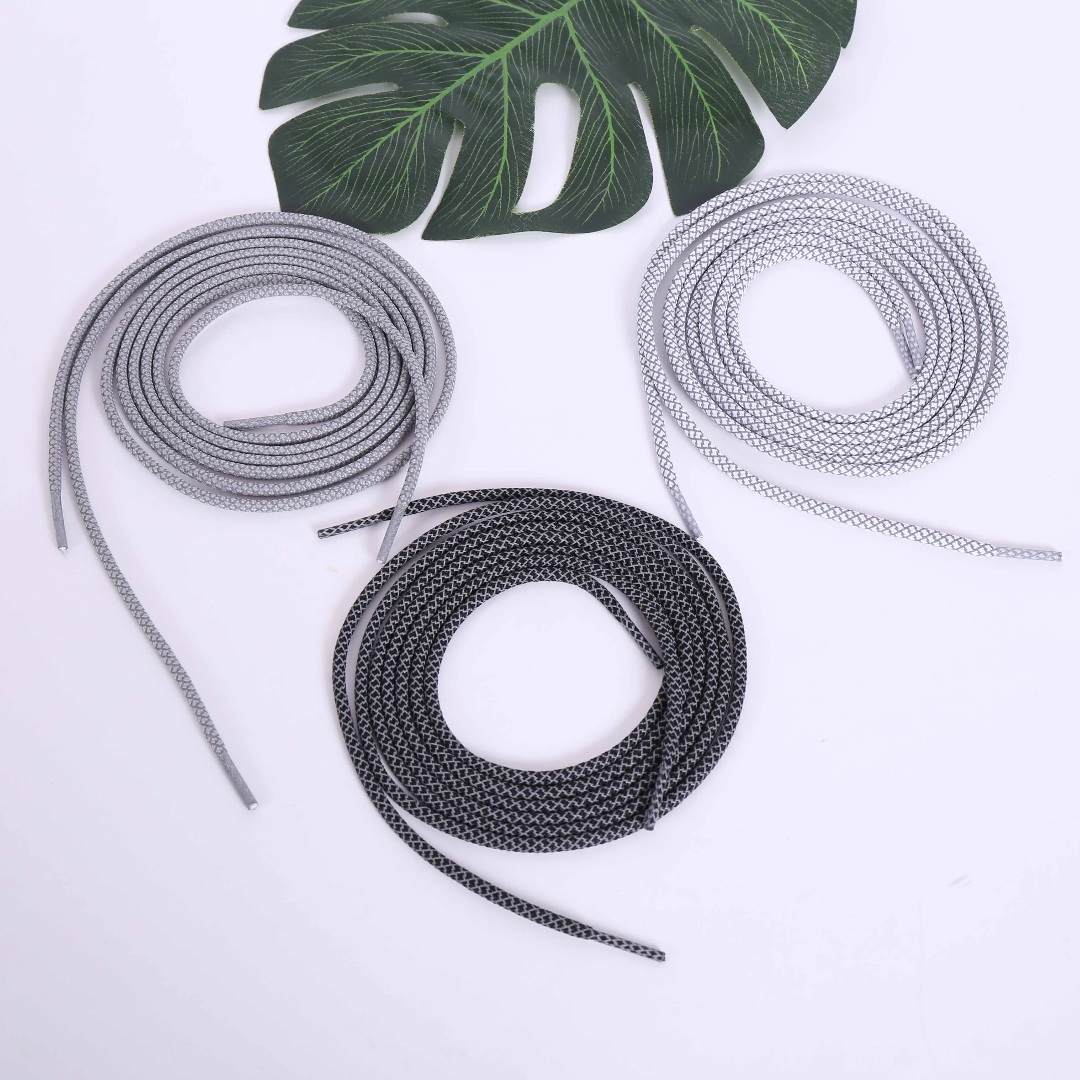 Reflective custom wholesale lead custom round shoe laces