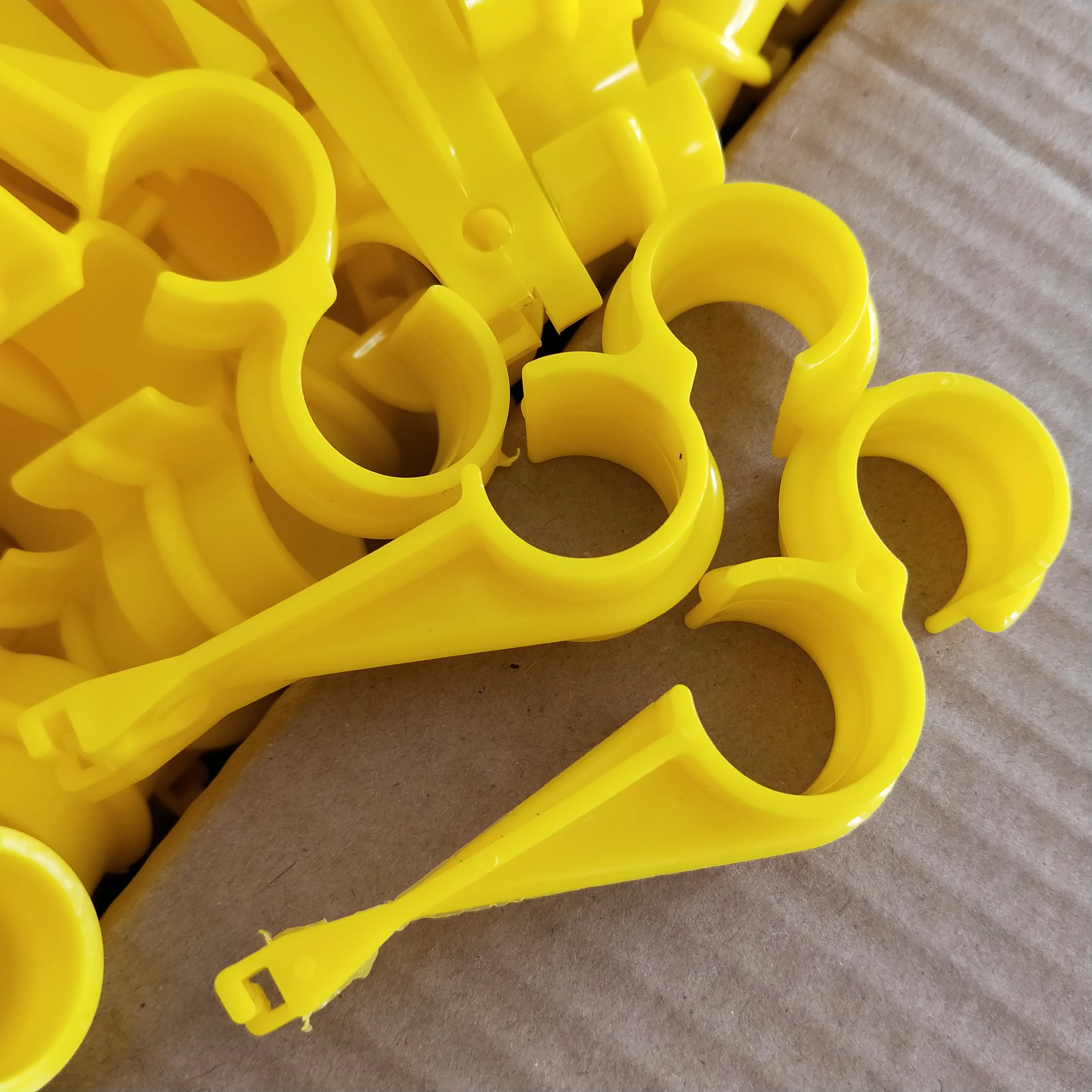 Accessories For Poultry  Drinking Line System Poultry Farm Equipment  S hook Pipes Clips clamp hook