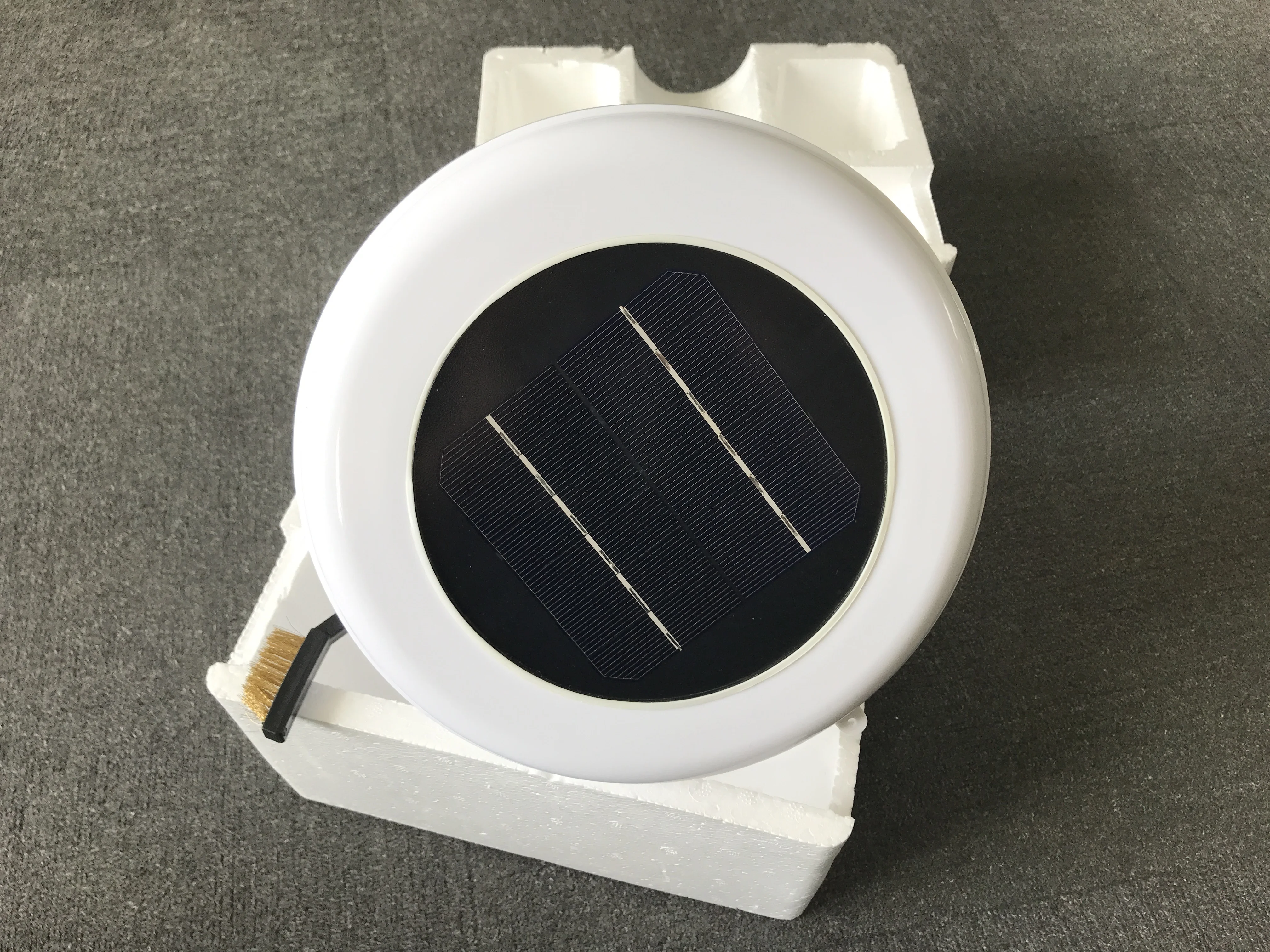 Новый дизайн, экологичный для бассейна, солнечный ионизатор