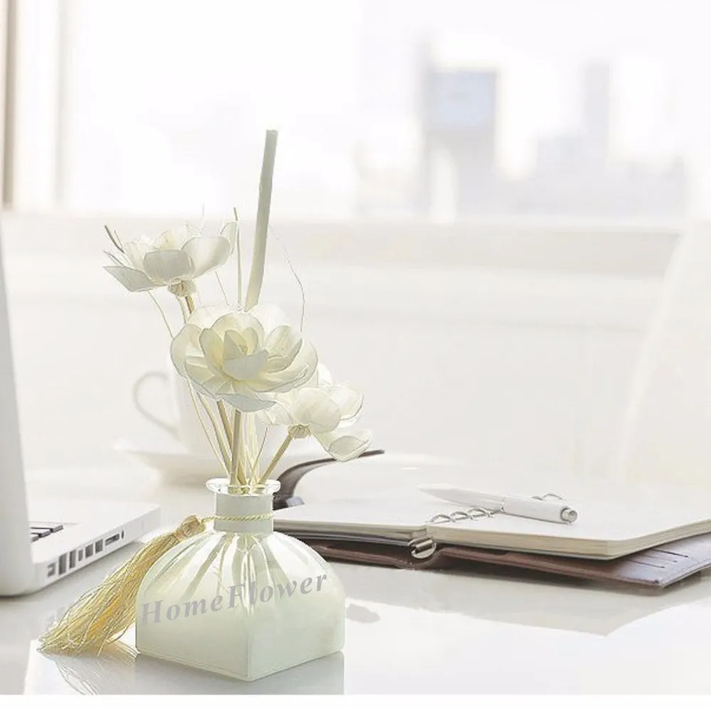 Factory Customized Perfume Essential Oil Reed Diffuser Set in Frosted Glass Bottle