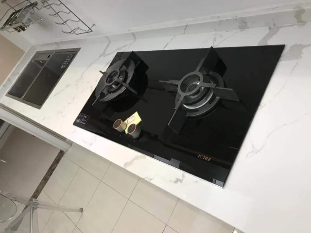 
White Veins Quartz Stone Benchtop 