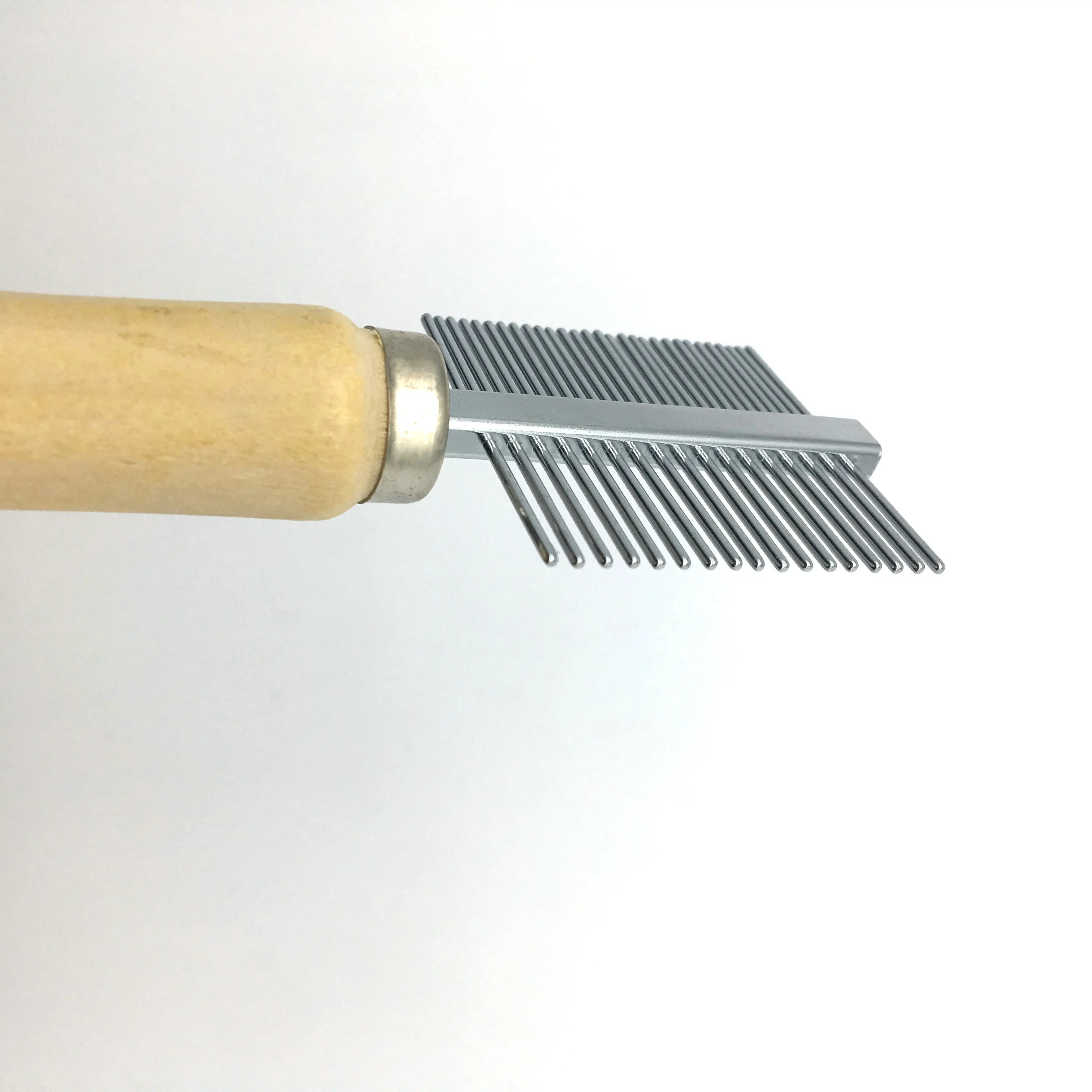 Low Price Fine Teeth Metal Big Dog Pet Animal Lice Nit Louse Flea Grooming Removal Comb Brush Remover With Wooden Handle
