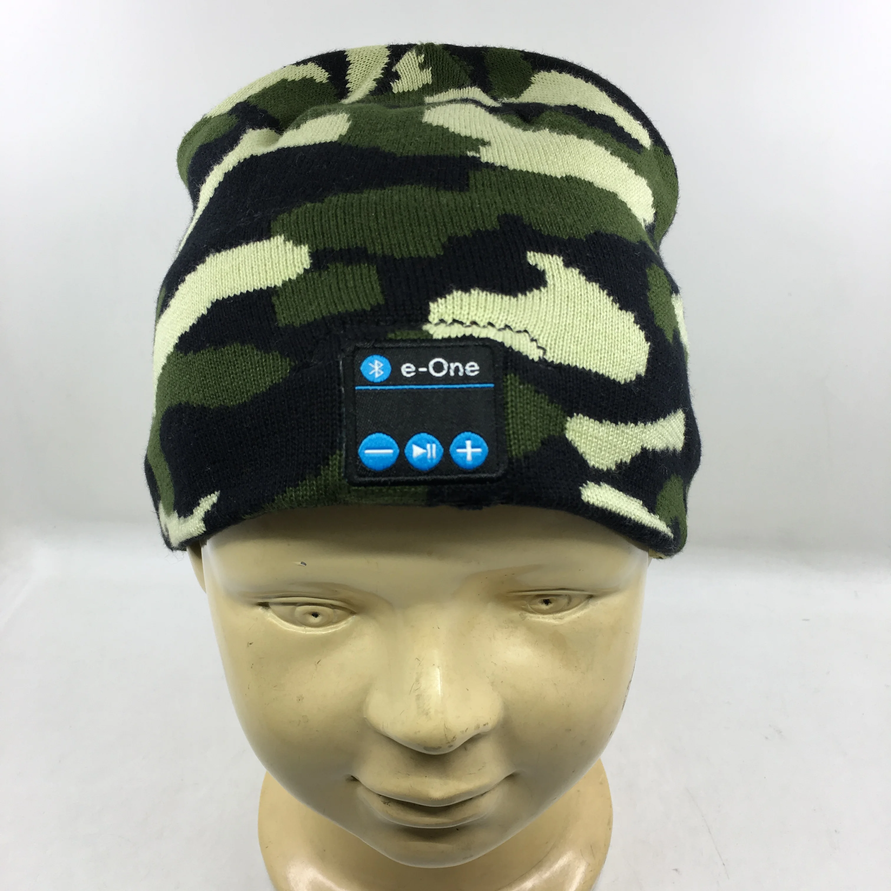 sedex 4p and ISO manufacturing factory with wireless earphones 100% acrylic camouflage beanie hats