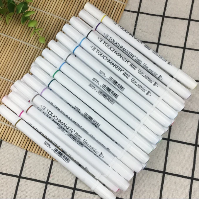 Factory wholesale up to 80 colors small exquisite double nib alcohol markers for sketching and office marking