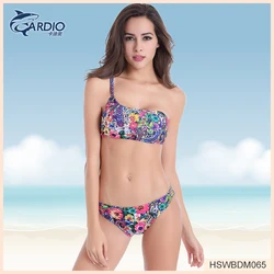 New Products Customized girls sxy 100% polyester bling bling invisible strap bikini