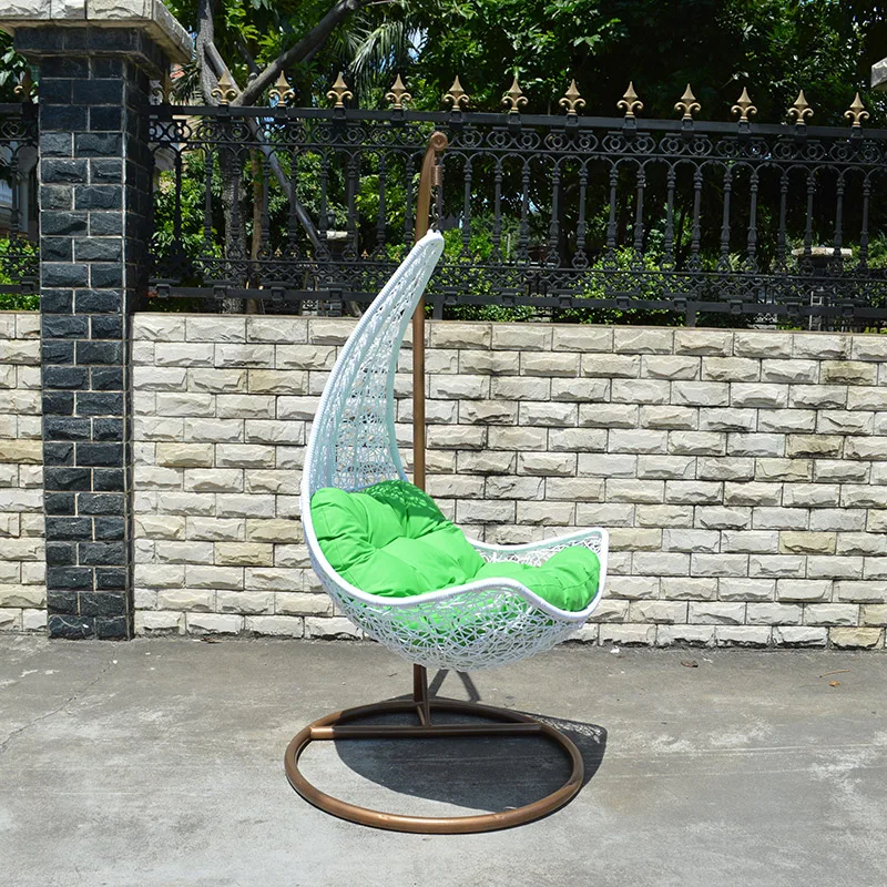 Outdoor patio hot sales PE rattan swing hanging chair