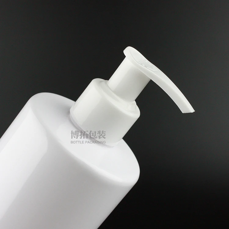 Luxury Black 17 oz Bathroom Soap Dispenser 500ml Cylinder Plastic Bottle PET Bottles Aluminium Pump Shampoo Bottle