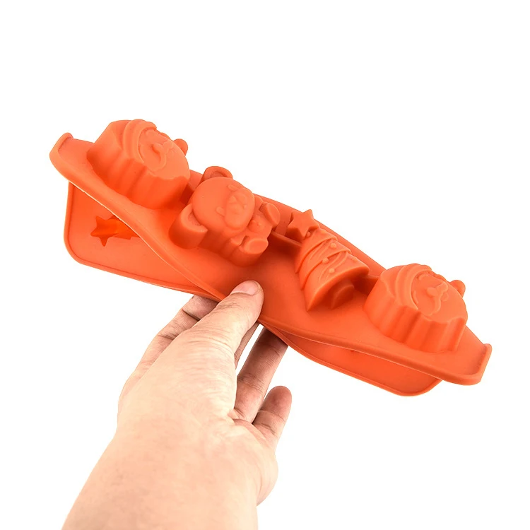 Heat resistant christmas tree chocolate silicone molds santa head bell shaped silicone chocolate mold