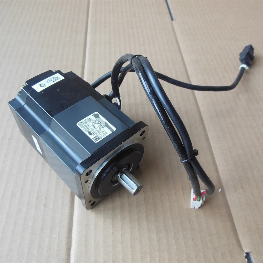 400W промышленный серводвигатель переменного тока HC-UFS43B Номинальная частота вращения 3000 об/мин, Новинка