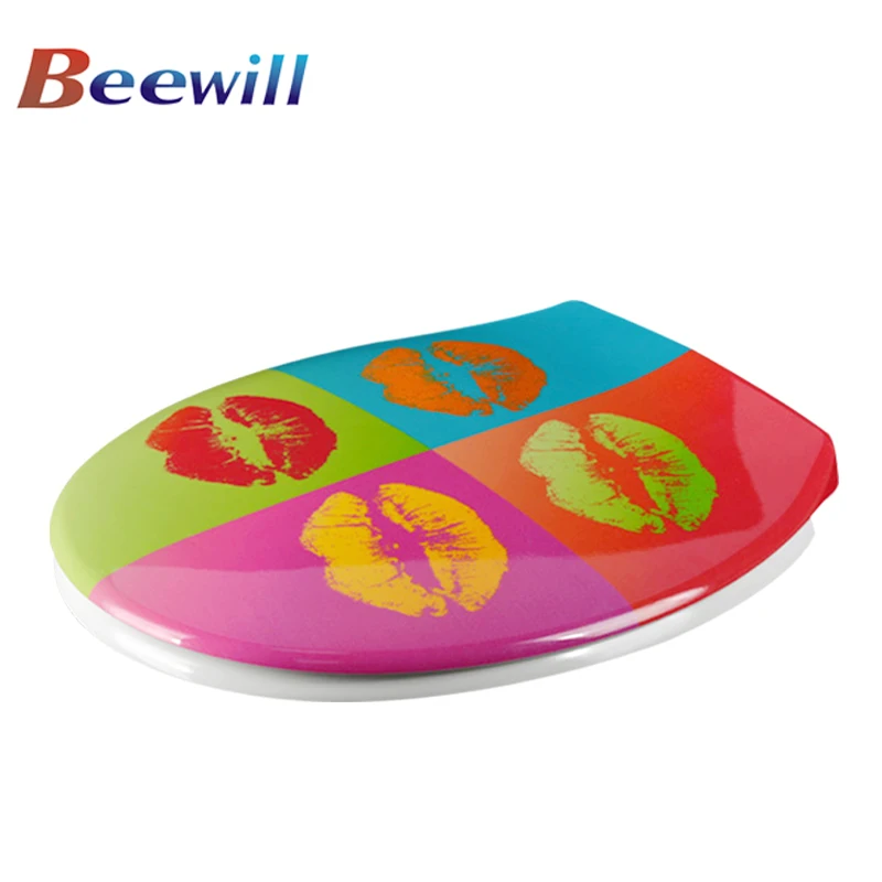 Custom designed novelty printed toilet seat