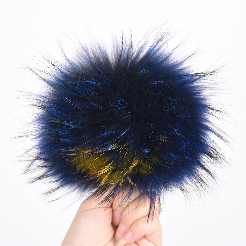 Genuine Wholesale Raccoon Fur Pom Poms