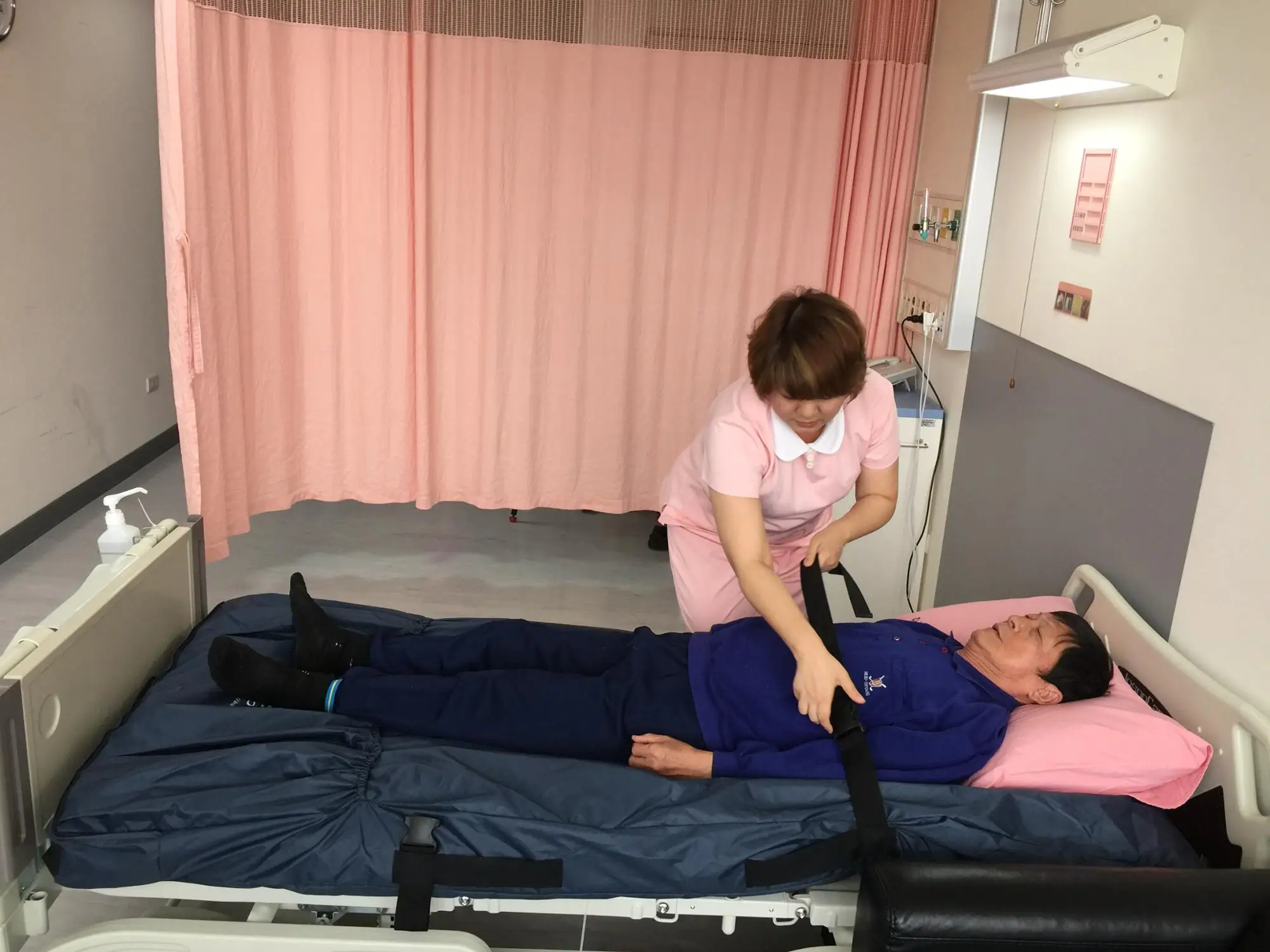 Resecue Equipment for Hospital Fire Evacuation