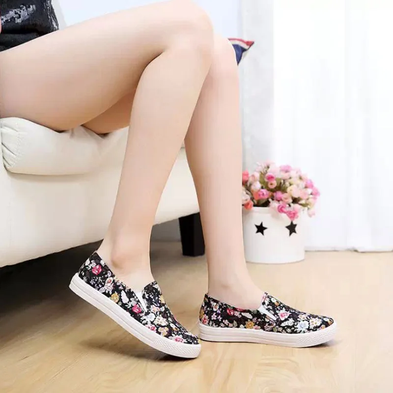 
2015 best flat canvas shoes for girl 