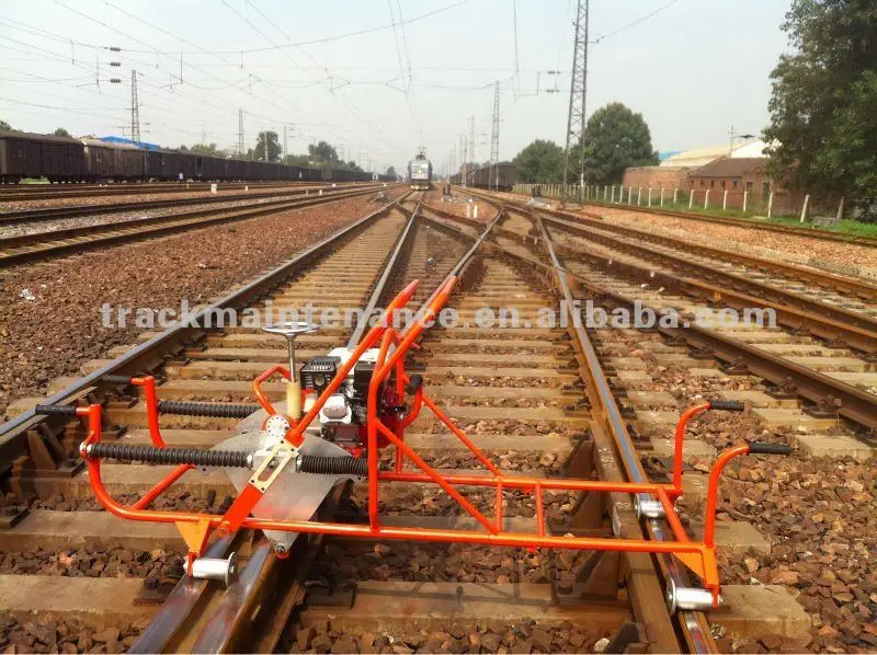 NCM-4.8 Internal-Combustion Turnout Rail Grinding Machine (1)