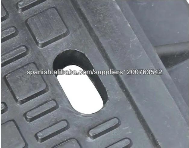 EN124 A15 Square Manhole Cover 600x600 with Screws