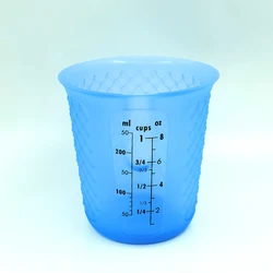 Newest Clear Squeeze and Pour Flexible Silicone Measuring Cup with scale