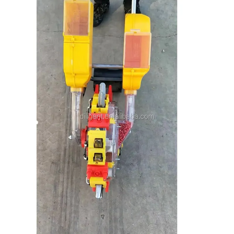 intergrated seeding and fertilization machine  soybean snowing seed drill for price