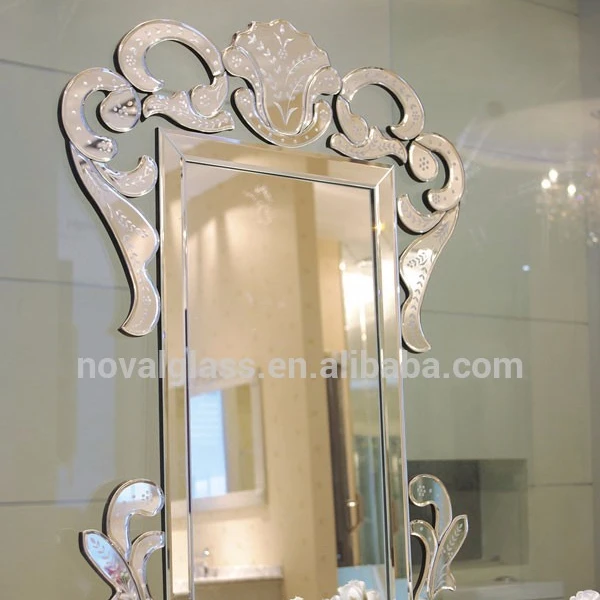Export Prefabricated Bevelled Decorative Wall Mirror