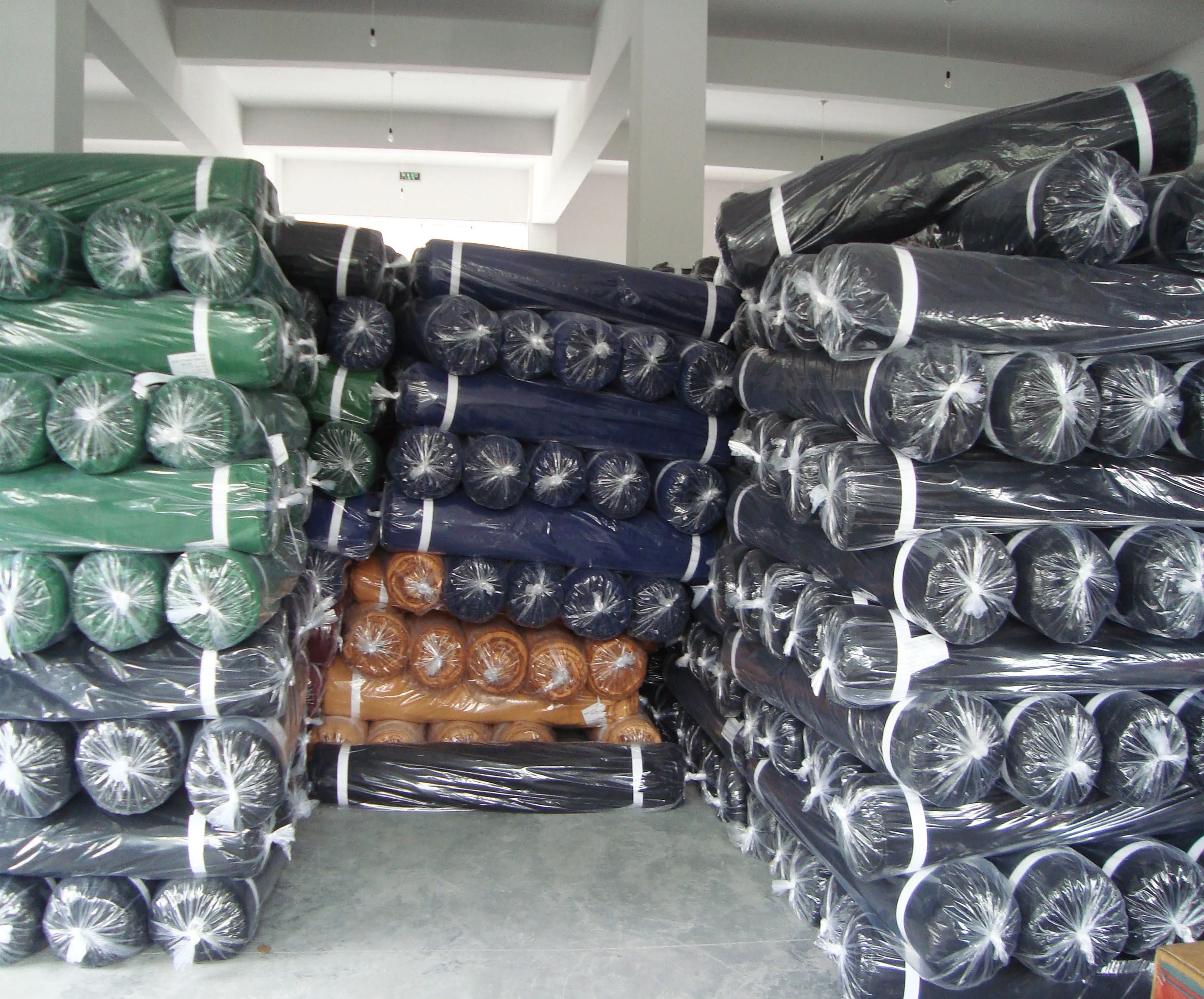 Manufacture Supply Hot 100% Viscose Rayon Bath Mitt Fabric  Rolls Rayon Fabric Price Per Meter For Exfoliating Glove