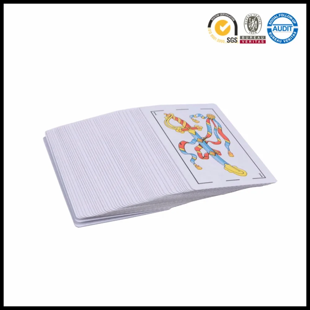2020 новые бумажные испанские игральные карты с витриной коробкой на заказ