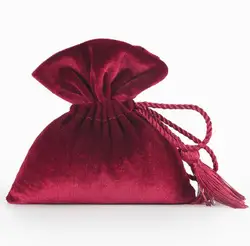 small jewelry storage velvet drawstring bag and pouch