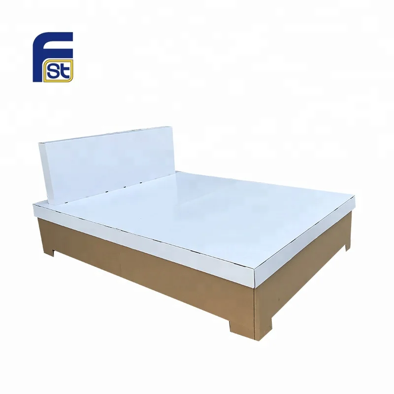 2018 Fashion Innovative Design Bed Cardboard furniture model