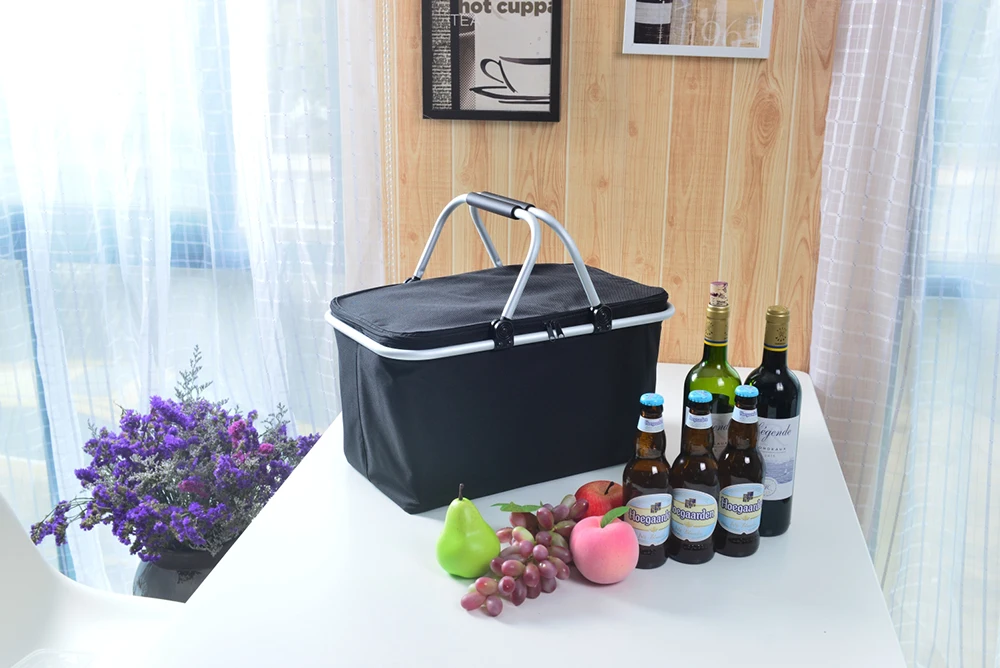 Portable BBQ 4 Person Set Picnic Basket For Frozen Food