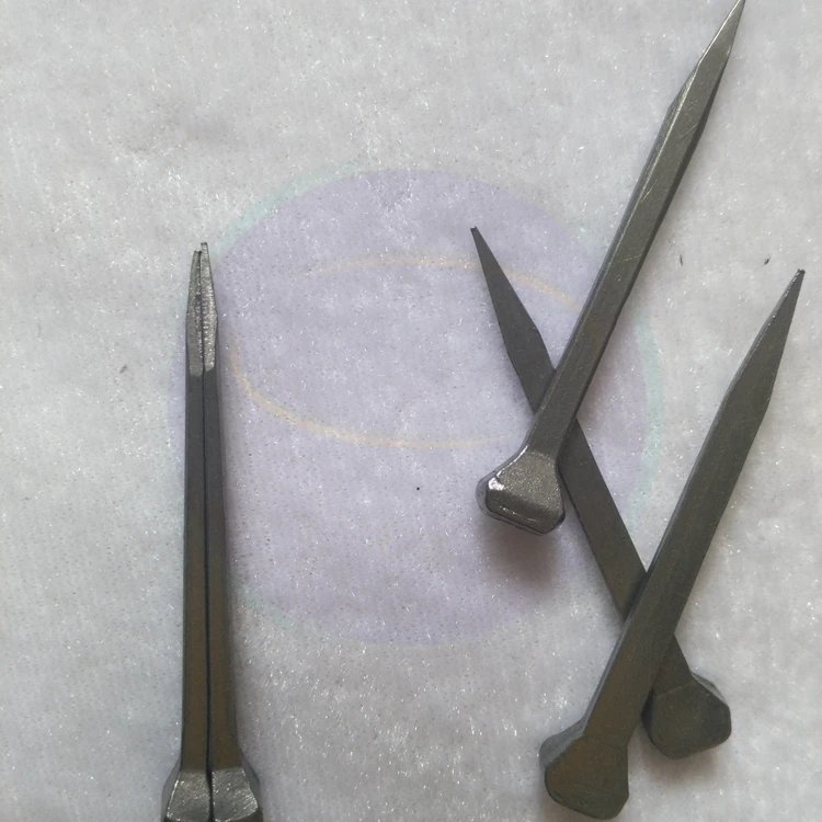 Chinese horsesoe nail factory direct wholesale prices in bulk horseshoe nail sizes image