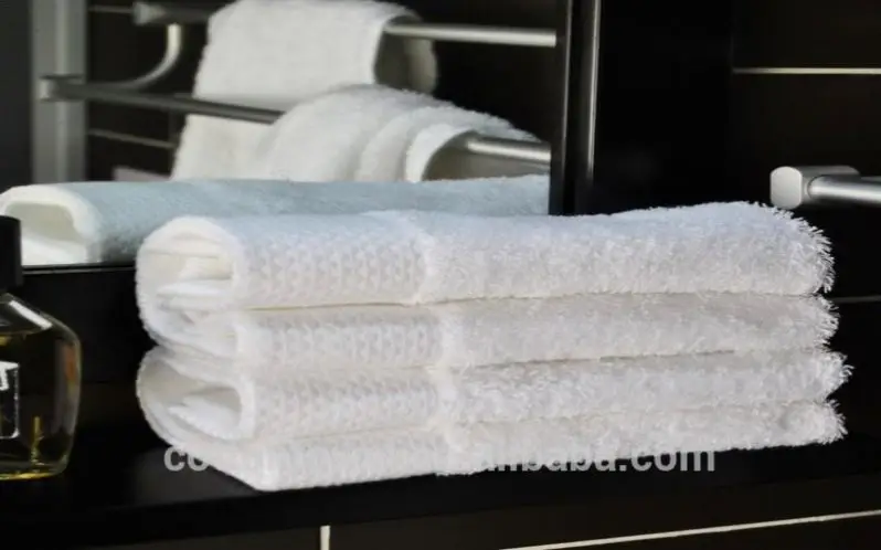 Custom Personalized Logo China Factory Towel 100% Organic Cotton Terry Hotel Bath Mat Foot Towel Supplies Factory Wholesale