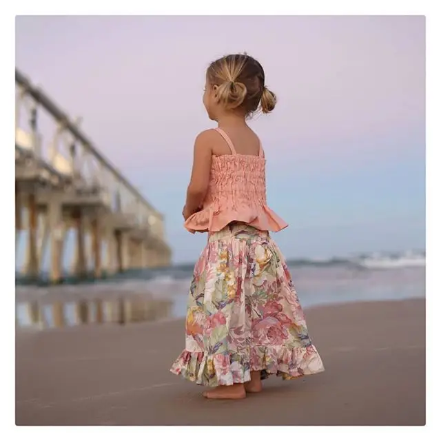 New Baby Girls summer floral outfit two pieces Set pink suspender top + flower Printed Pleated Skirts Kids holiday sets