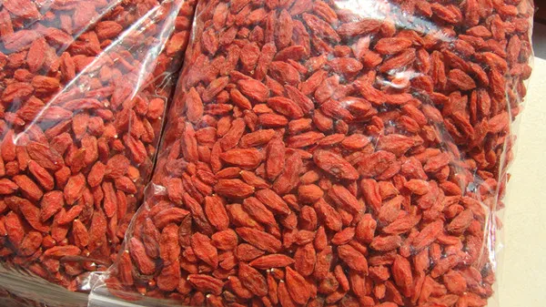 Новый урожай Нинся годжи ягоды высокого качества, профессиональный поставщик в Китае