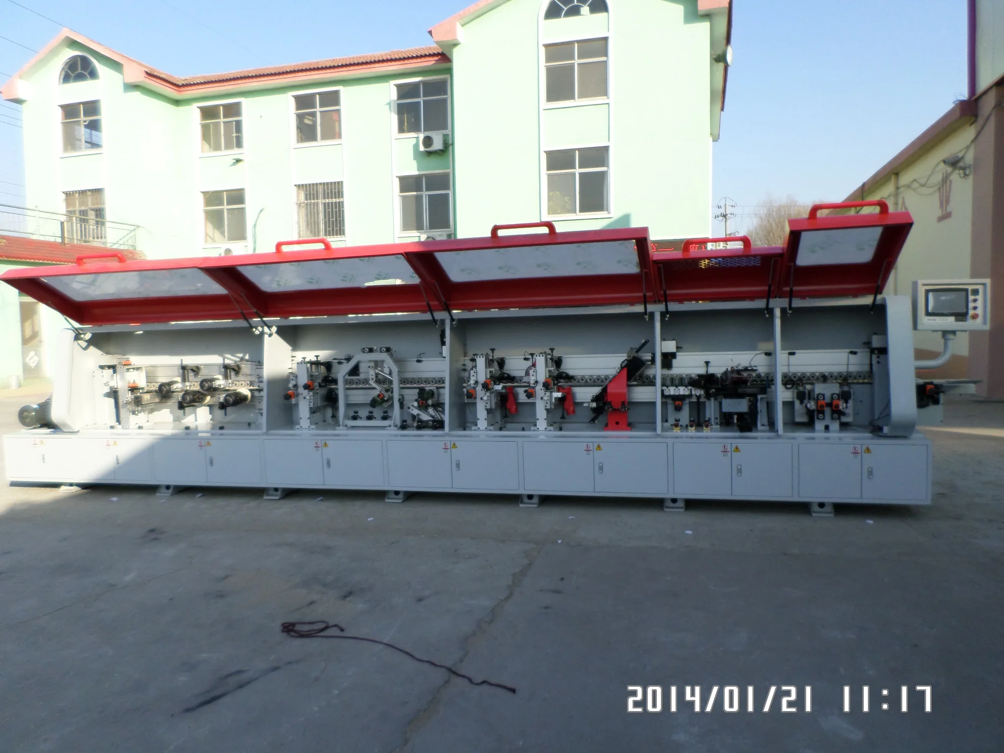 MDF and Melamine Panel Straight Line Automatic ABS and PVC Edge Banding Machine