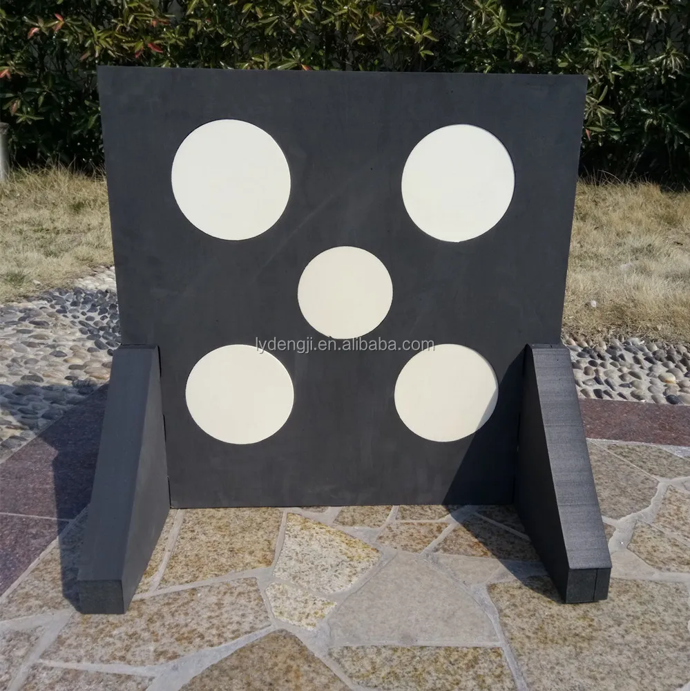Archery tag game shooting targets