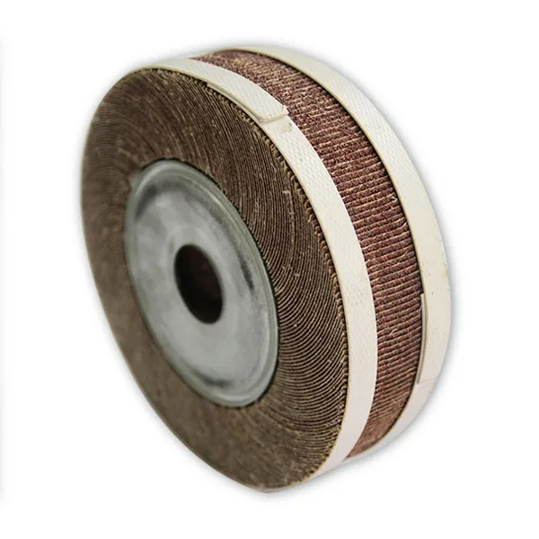 Abrasive sanding wheel for polishing chrome pieces