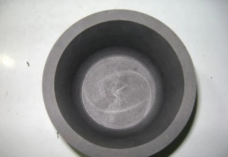 Графитовый тигель для плавления чугуна от производителя