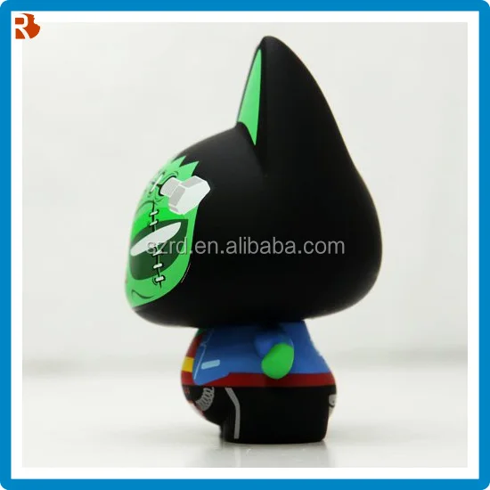 
custom made vinyl toy manufacturer/action figure custom design 