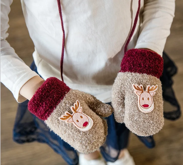 
2019 Christmas Chidren Kiss Cute Warmer Winter Gloves 