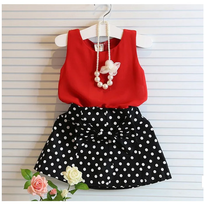 New Summer girl temperament polka dot chiffon blouse and wave point skirt set