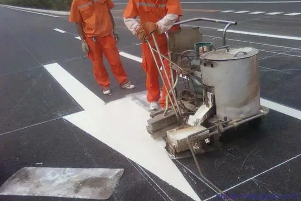 Preheater Line Thermoplastic Equipman Hot Melt Road Marking Paint Equipment