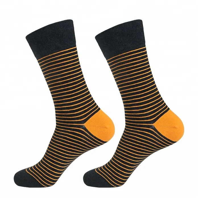 manufacturer cew mens colourful socks with good price