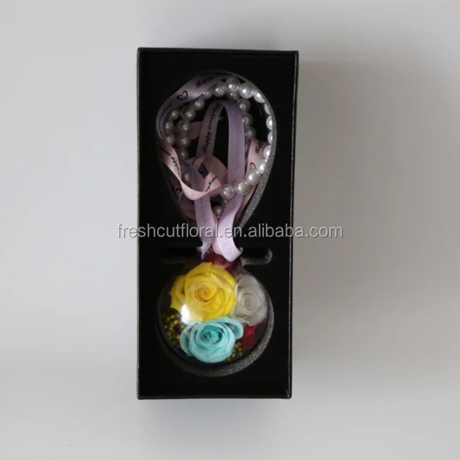 2018 New Product Key Chains Real Natural Preserved Roses In Glass Ball