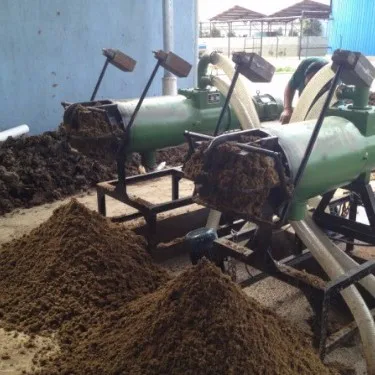 technology manure dewatering machine small cheap compost turner