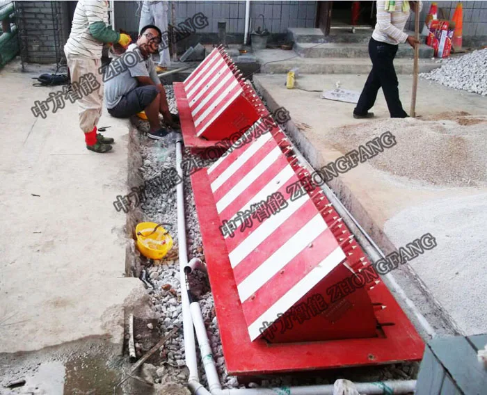 
China best quality 3 meter Road safety barrier to stop heavy duty vihicle 